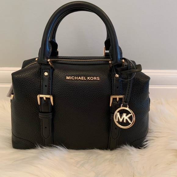 Michael Kors Handbags - ๐NEW๐ MICHAEL KORS SATCHEL/CROSSBODY Michael Kors Handbags - ๐NEW๐ MICHAEL KORS SATCHEL/CROSSBODY